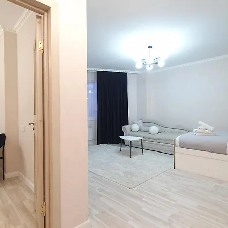 27 1 Комн Кв С Кондиционером Возле Байтерка На 4Х Человек Nur-Sultan  Exterior photo