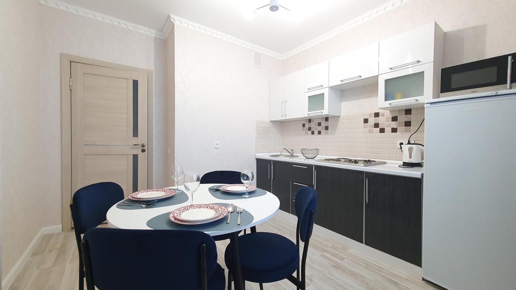 27 1 комн кв с кондиционером возле байтерка на 4х человек Apartment *