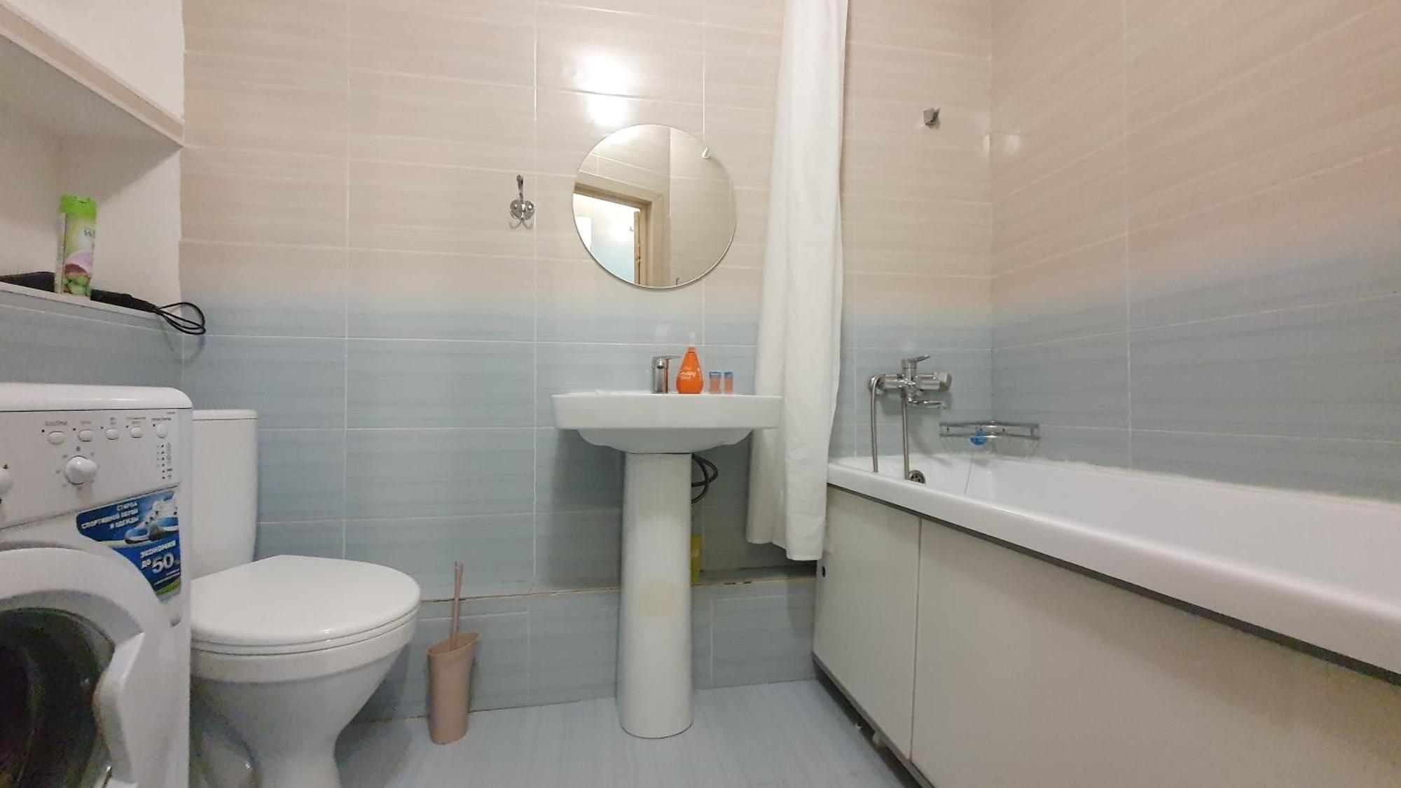 27 1 комн кв с кондиционером возле байтерка на 4х человек Apartment Nur-Sultan (Astana)